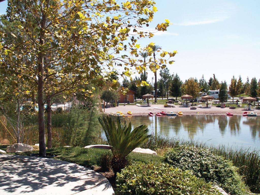 Rv Park At Lakeside Casino *